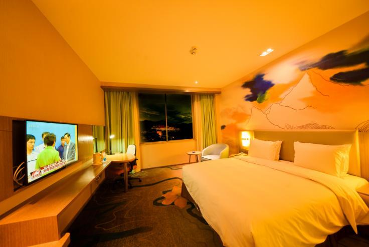 Holiday Inn Express Lhasa Potala Palace, An Ihg Hotel Екстериор снимка