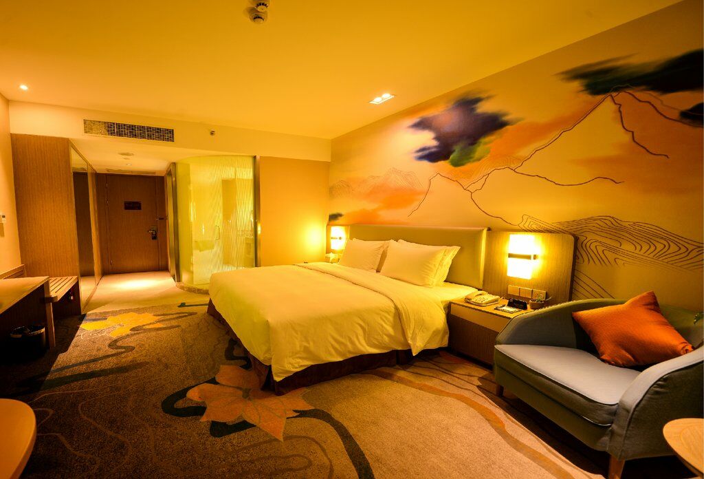 Holiday Inn Express Lhasa Potala Palace, An Ihg Hotel Екстериор снимка
